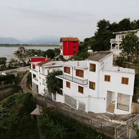 Vila The Authentic House